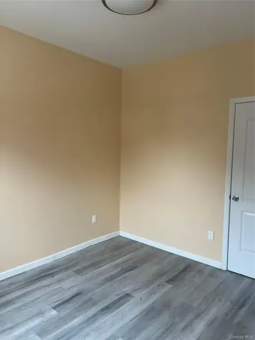 88 Taft Avenue Staten Island NY 10301