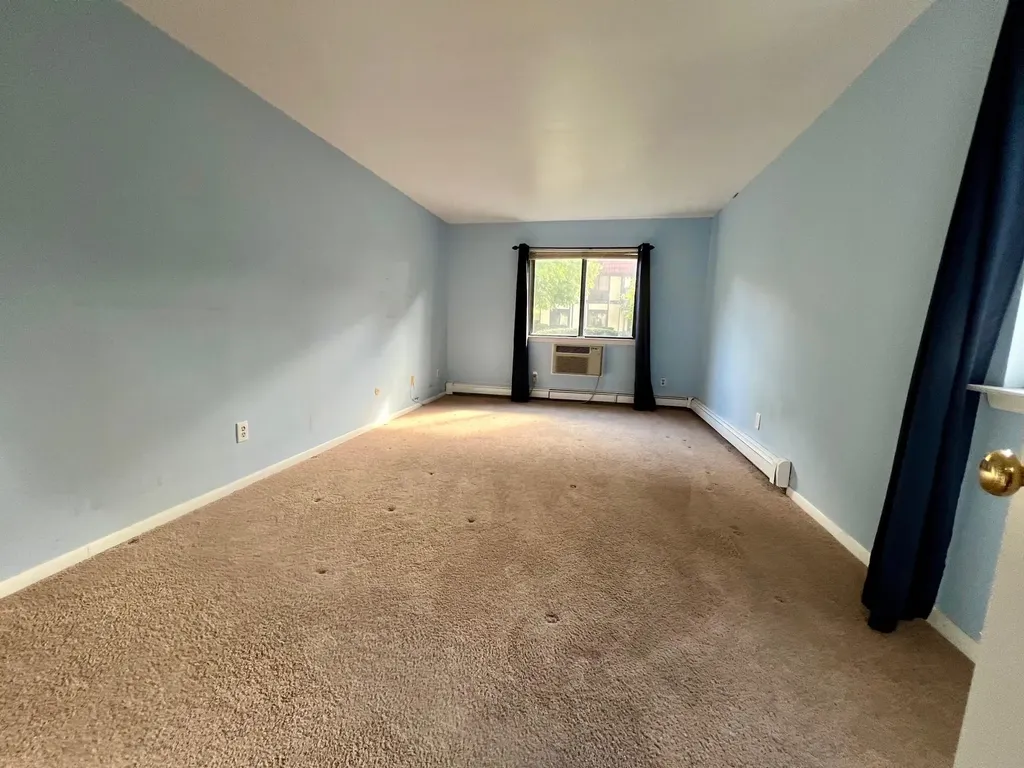 6 Loudon Drive Fishkill NY 12524