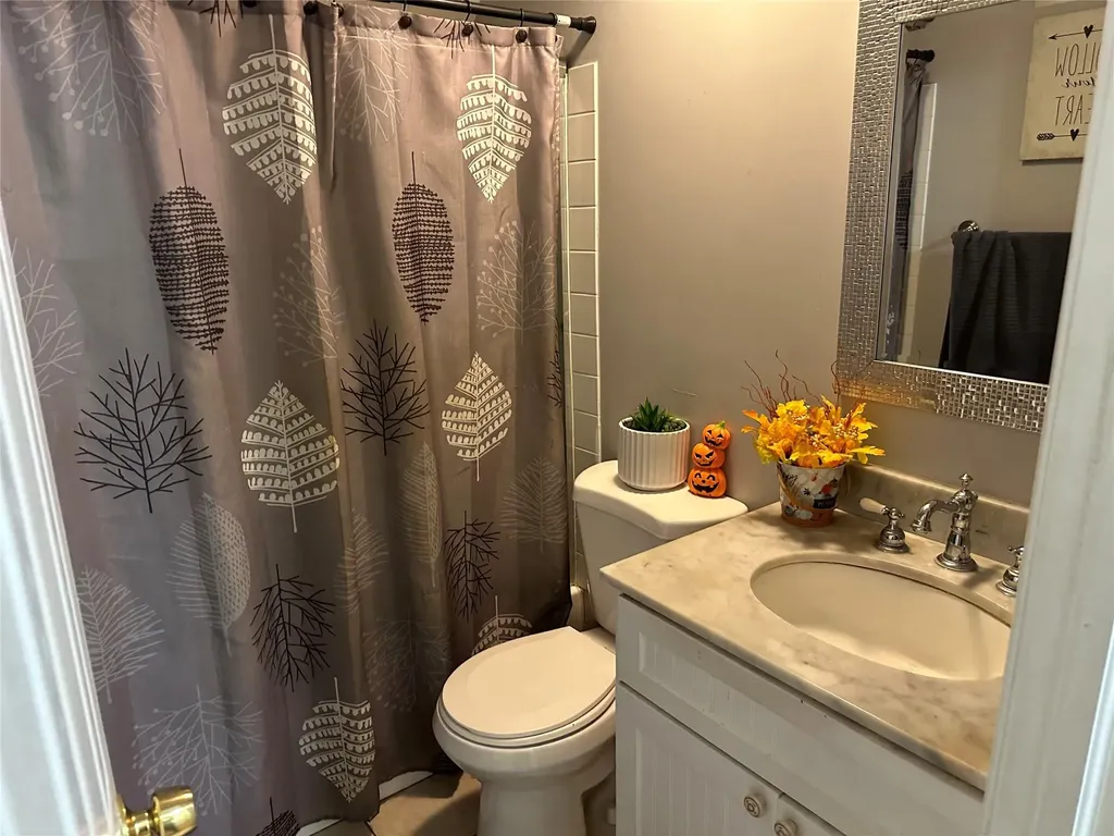 11 Harford Drive Coram NY 11727