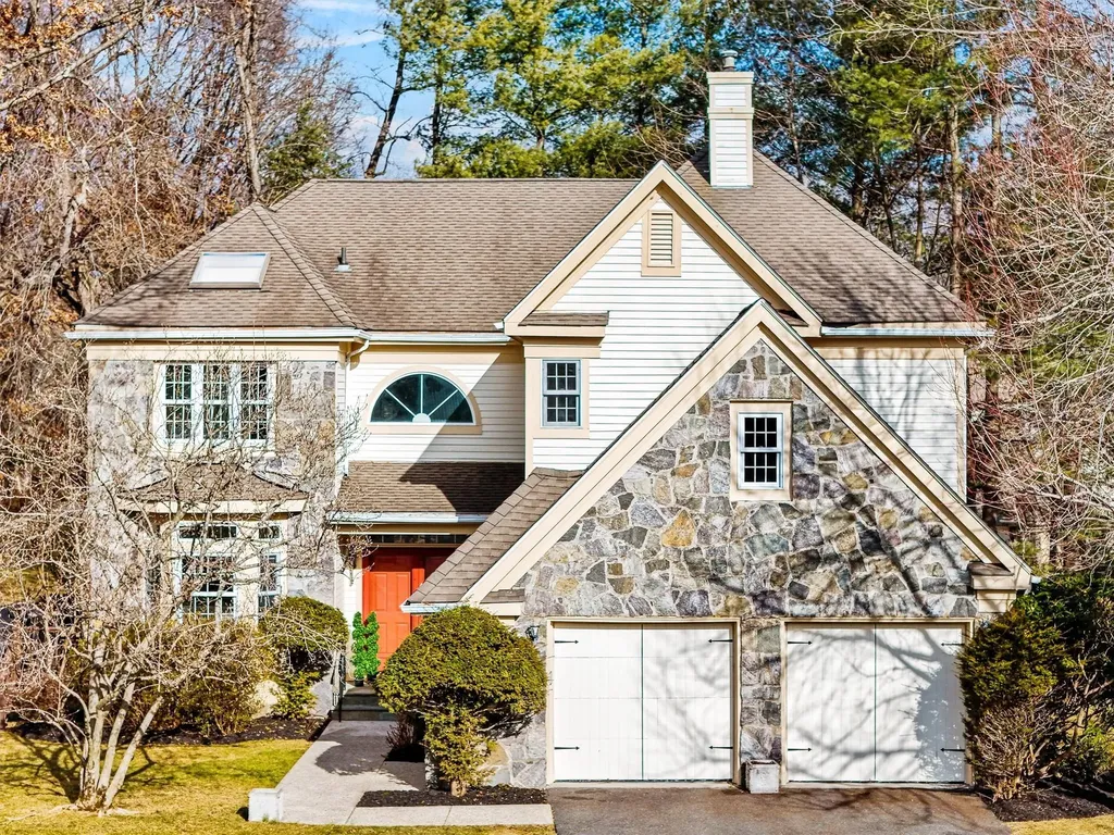 11 Westfield Lane White Plains NY 10605