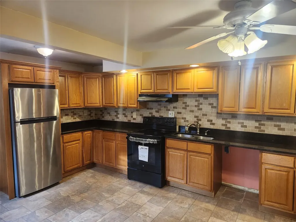 31 West Street Marlboro NY 12542