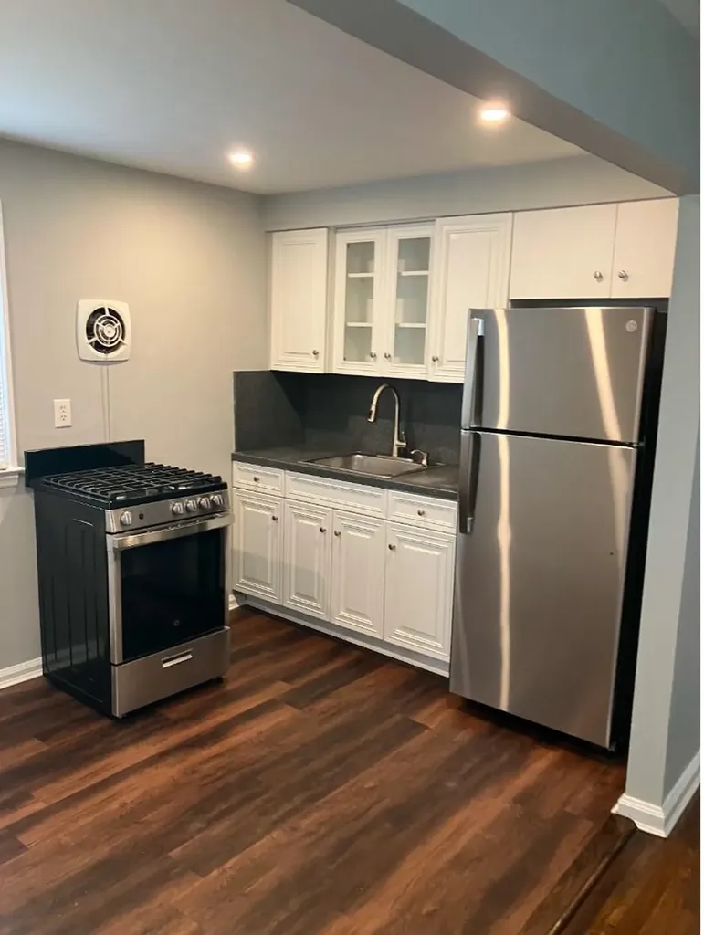 218 38th Street Lindenhurst NY 11757