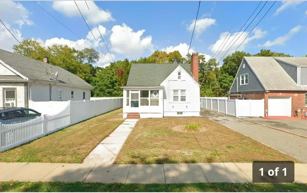 181 East Clinton Avenue Roosevelt NY 11575