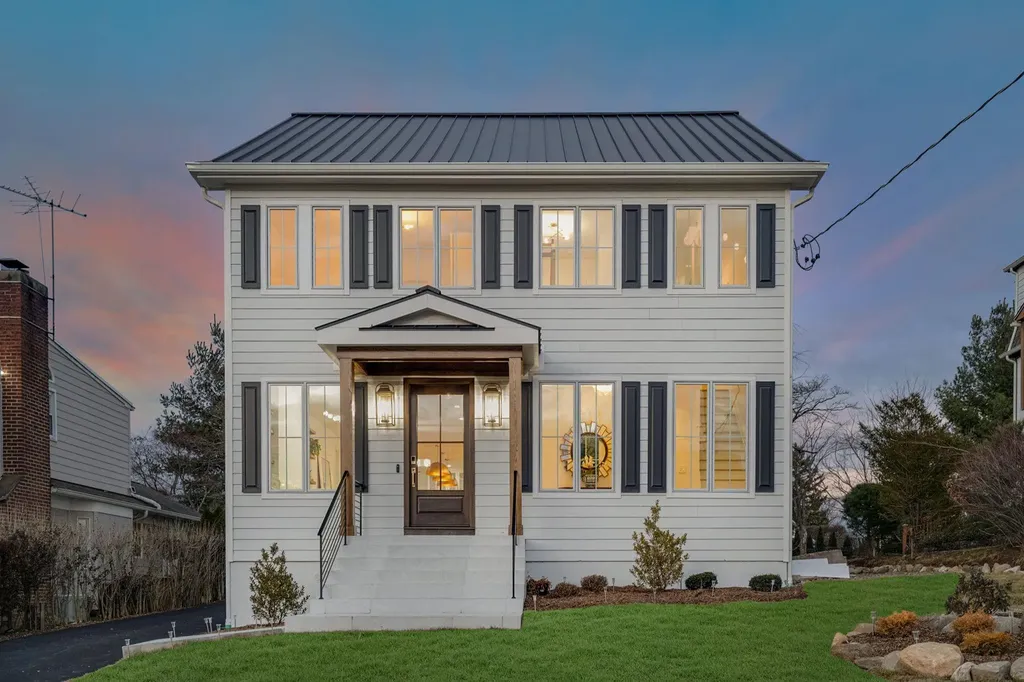 25 Grand Boulevard Eastchester NY 10583