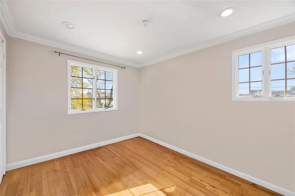 2932 Joyce Lane Merrick NY 11566