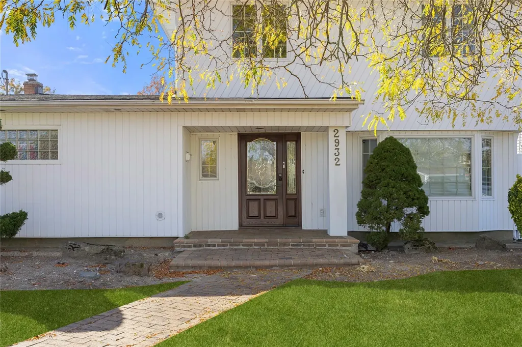 2932 Joyce Lane Merrick NY 11566