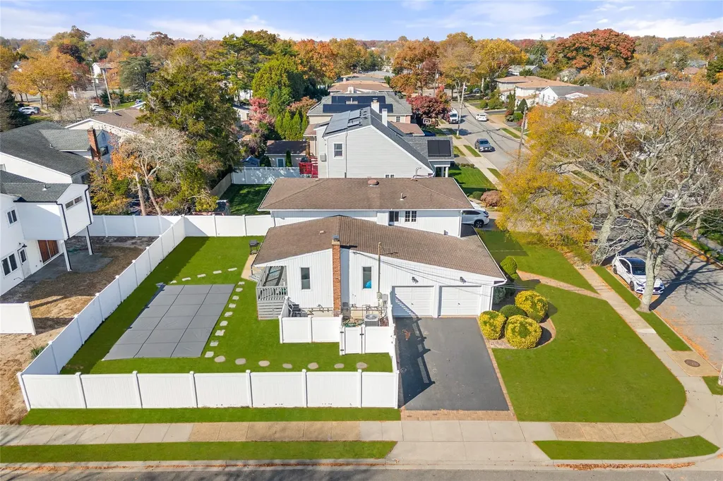 2932 Joyce Lane Merrick NY 11566