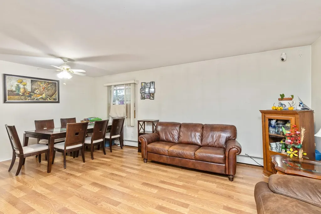54 Prospect Avenue Smithtown NY 11787