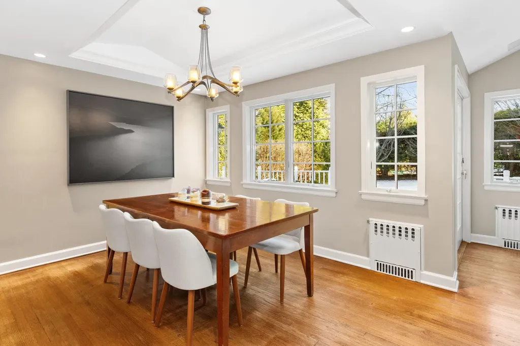 616 Sylvan Avenue Mamaroneck NY 10543