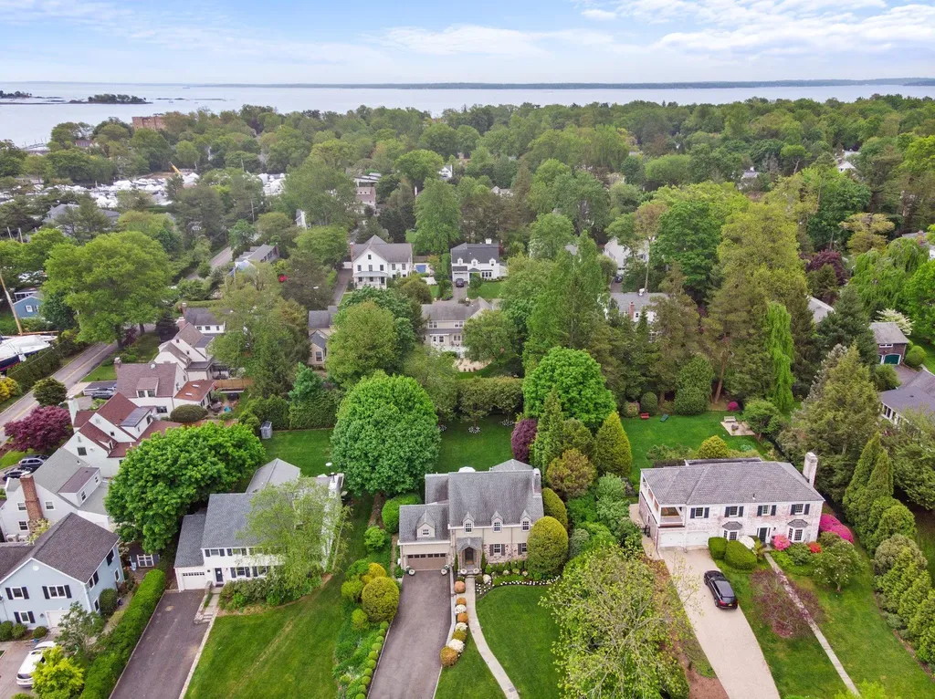 616 Sylvan Avenue Mamaroneck NY 10543