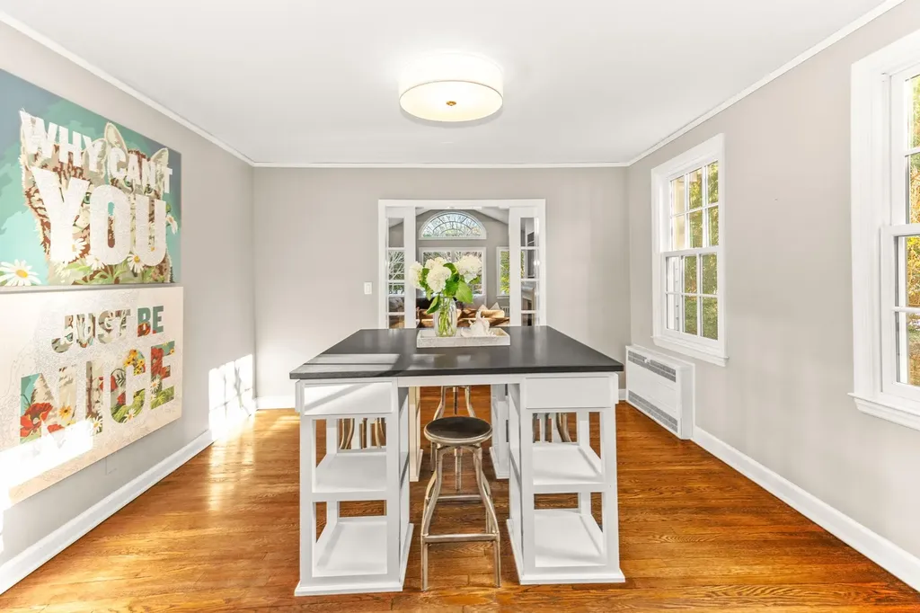 616 Sylvan Avenue Mamaroneck NY 10543