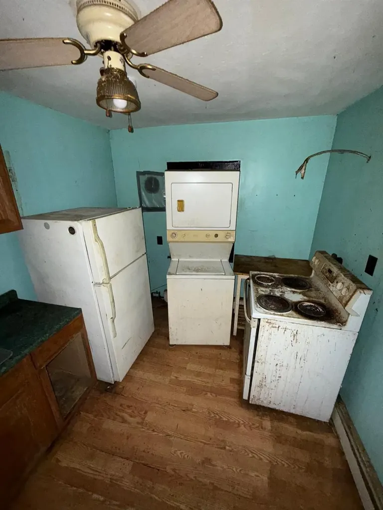 23 Commander Avenue Hempstead NY 11550