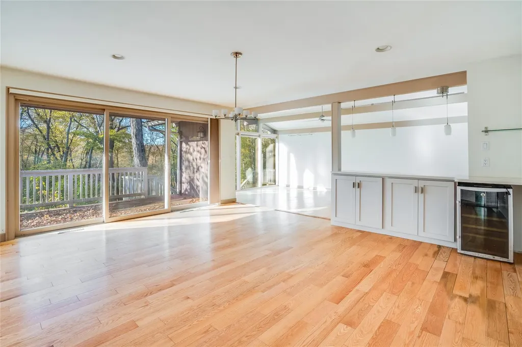 5282 Route 82 Salt Point NY 12578