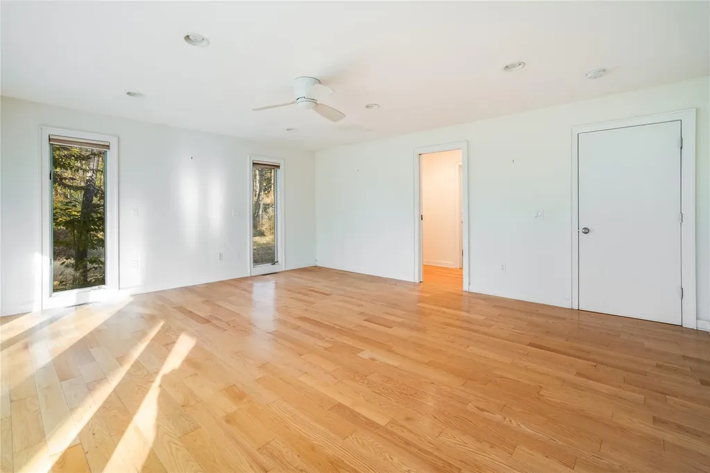 5282 Route 82 Salt Point NY 12578