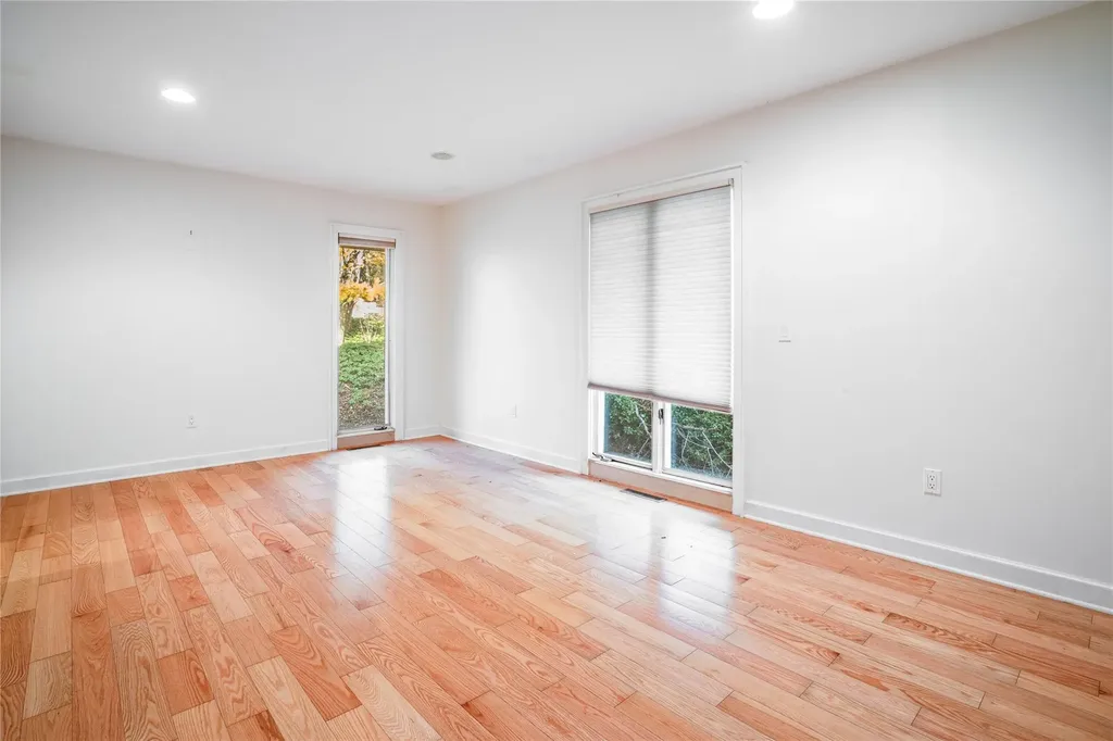 5282 Route 82 Salt Point NY 12578