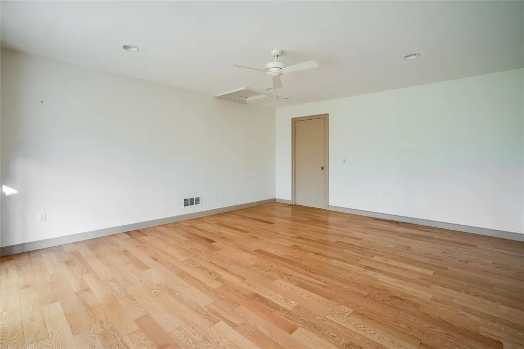 5282 Route 82 Salt Point NY 12578