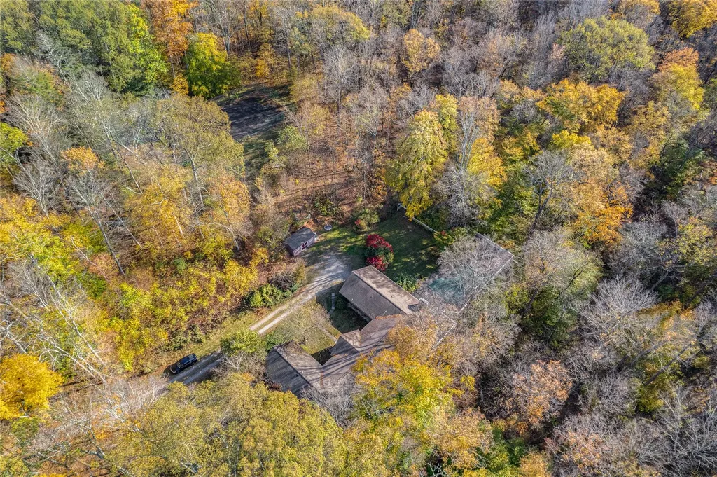 5282 Route 82 Salt Point NY 12578