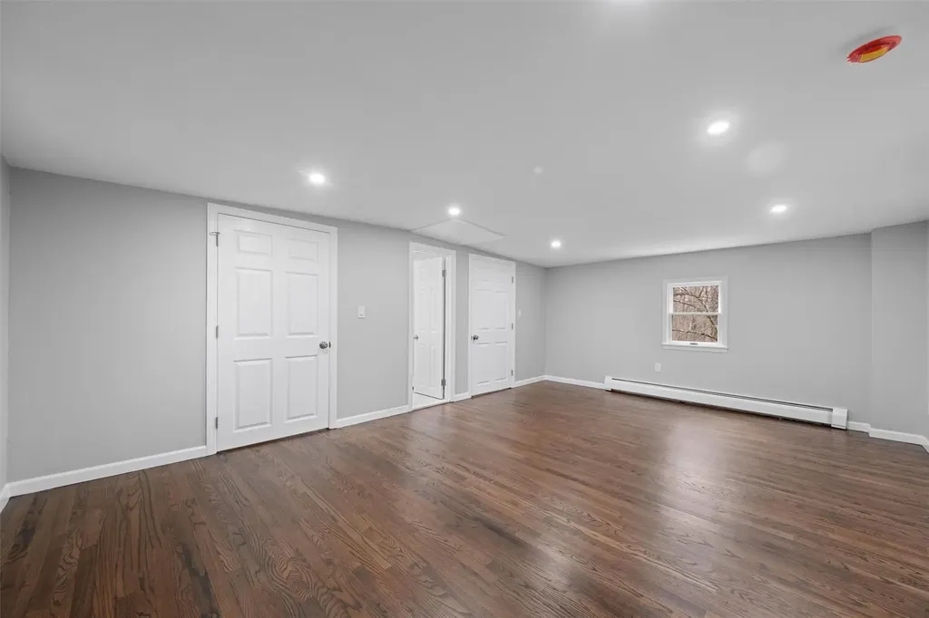 23 Myrtle Drive Mahopac NY 10541
