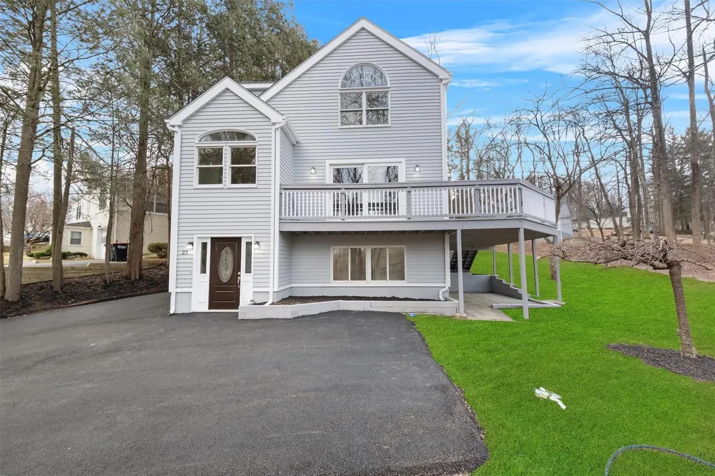 23 Myrtle Drive Mahopac NY 10541