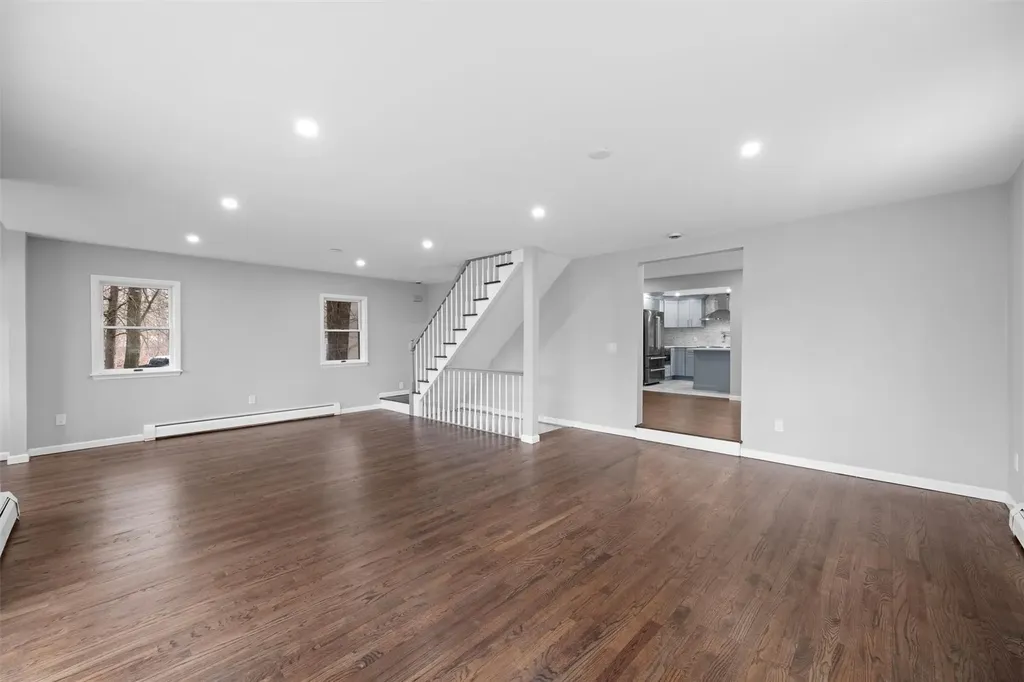 23 Myrtle Drive Mahopac NY 10541