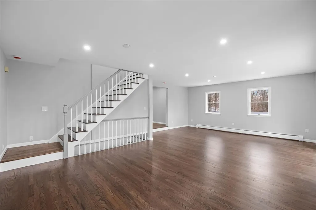 23 Myrtle Drive Mahopac NY 10541