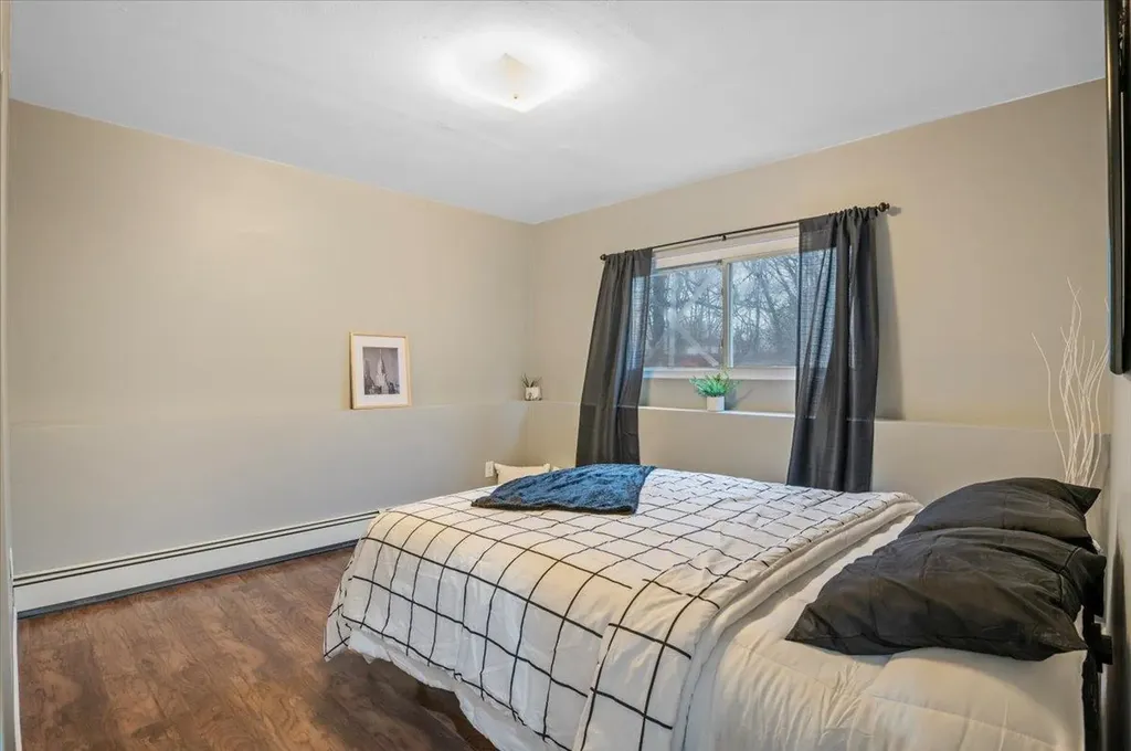 44 Palm Street Central Islip NY 11722