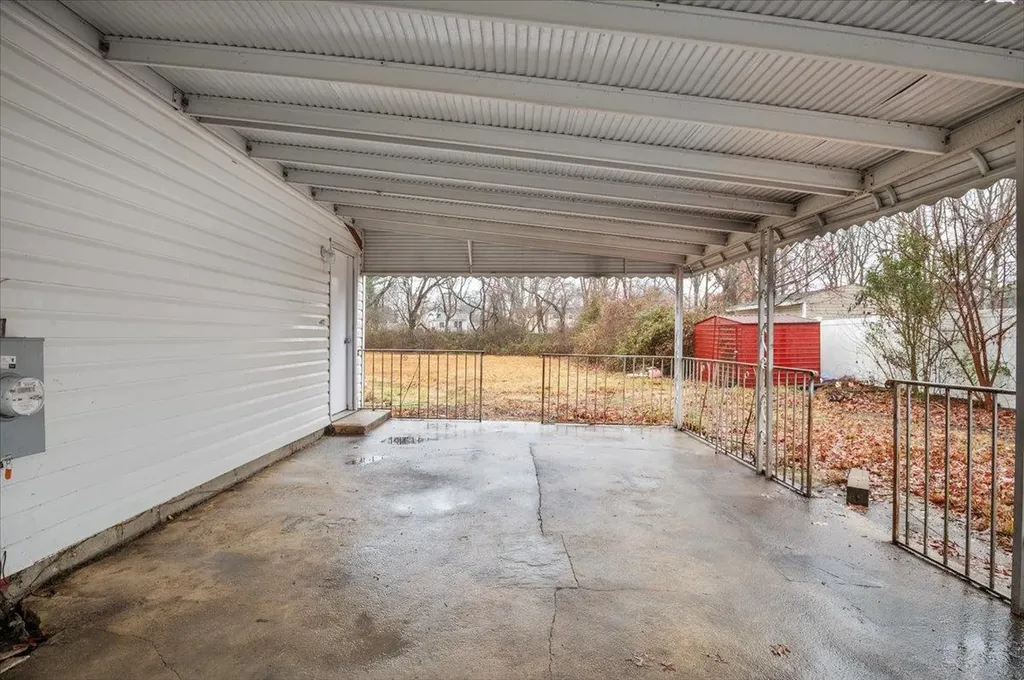 44 Palm Street Central Islip NY 11722