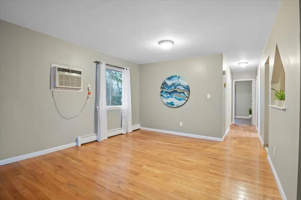 44 Palm Street Central Islip NY 11722