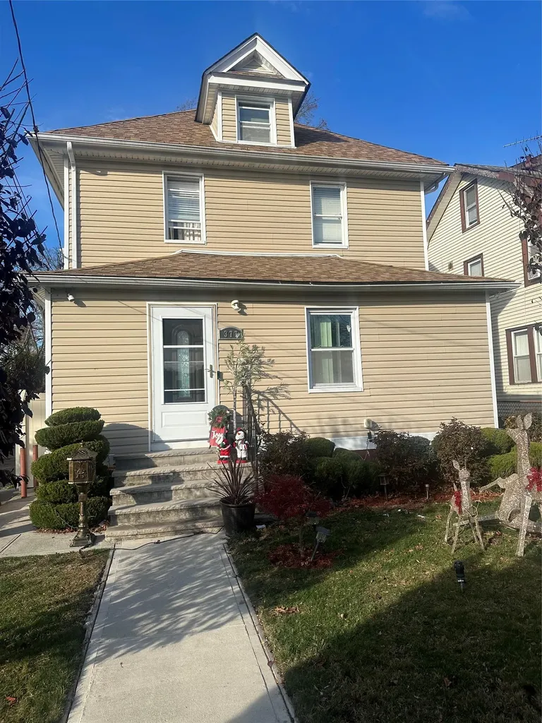 377 Jackson Street Hempstead NY 11550