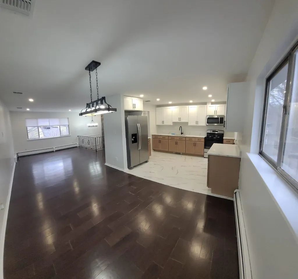 52 Surrey Road Chester NY 10918