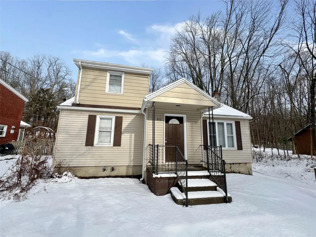852 Elting Road Rosendale NY 12472