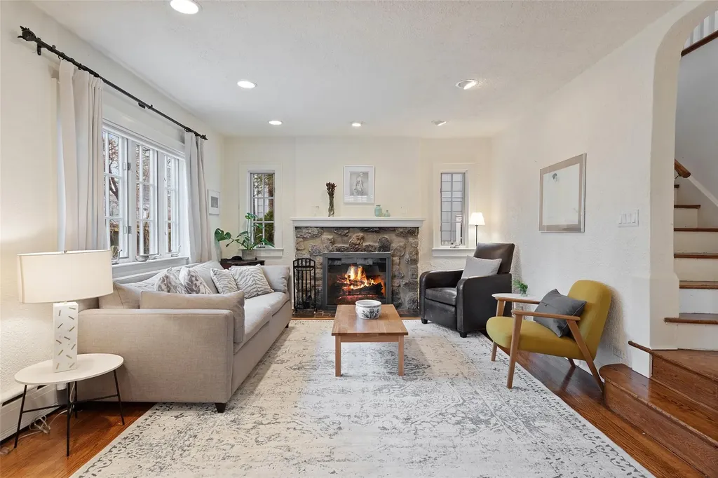 39 Hillcrest Avenue Larchmont NY 10538