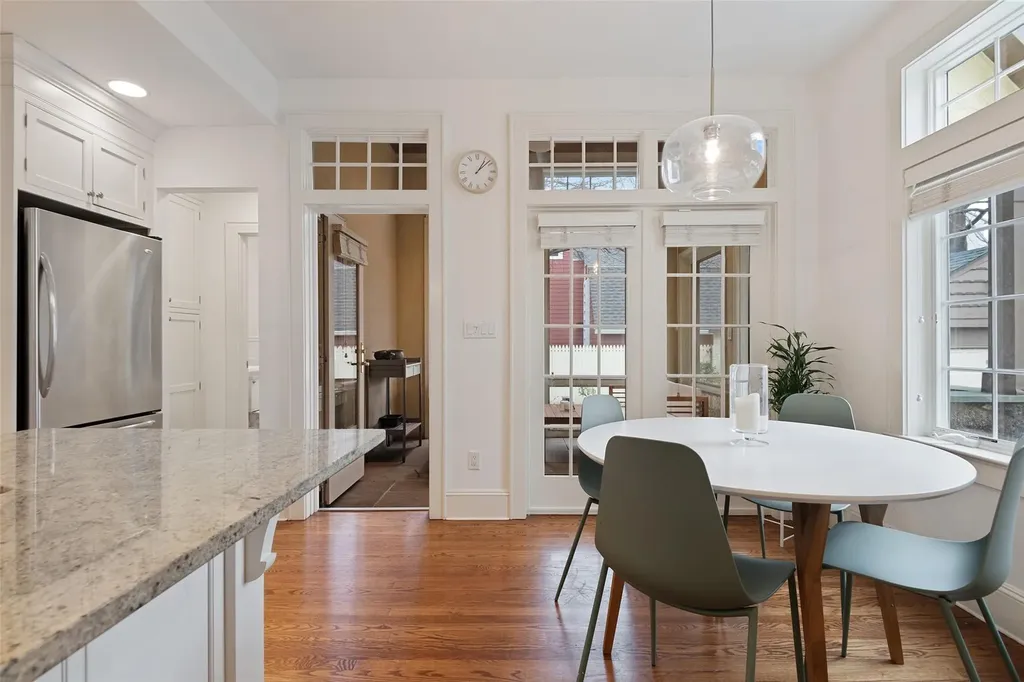 39 Hillcrest Avenue Larchmont NY 10538