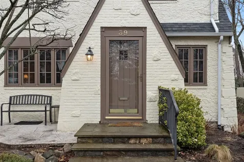 39 Hillcrest Avenue Larchmont NY 10538