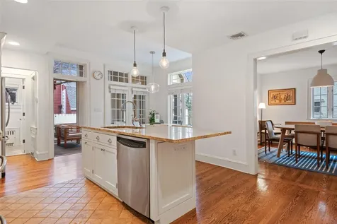 39 Hillcrest Avenue Larchmont NY 10538