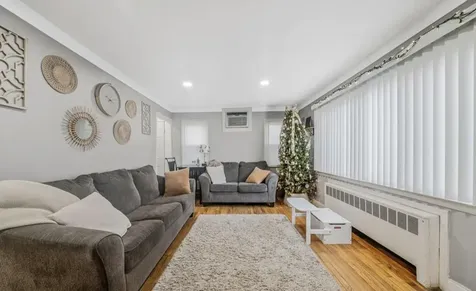 92 W Smith Street Amityville NY 11701