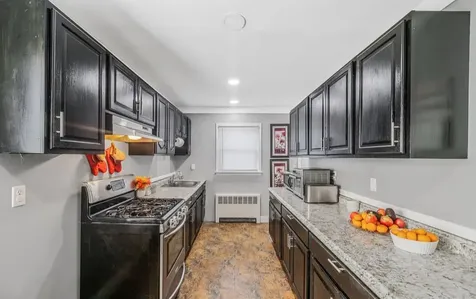 92 W Smith Street Amityville NY 11701