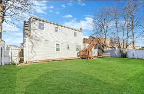 92 W Smith Street Amityville NY 11701