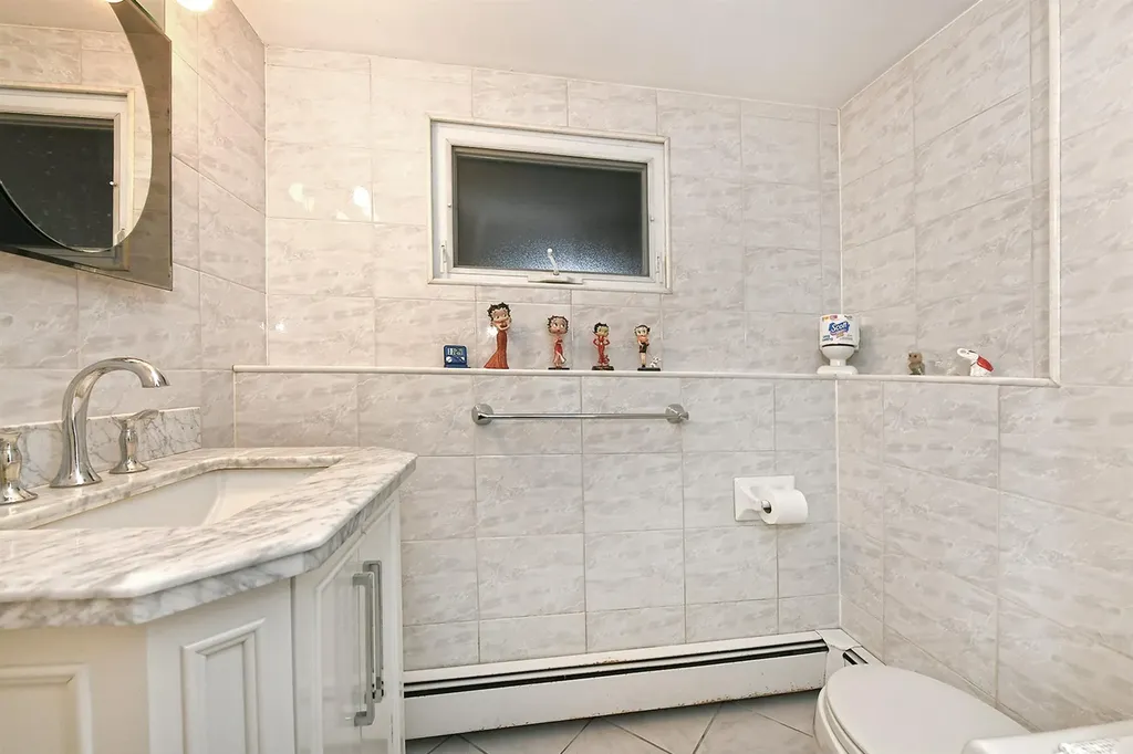 3197 Shore Road Oceanside NY 11572