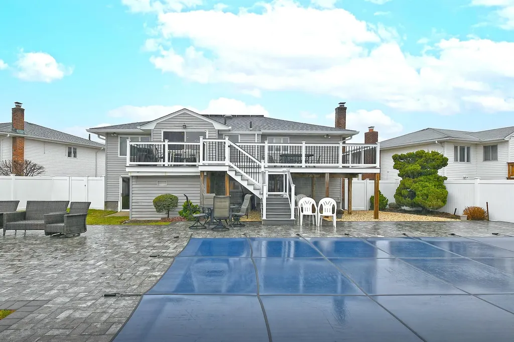 3197 Shore Road Oceanside NY 11572