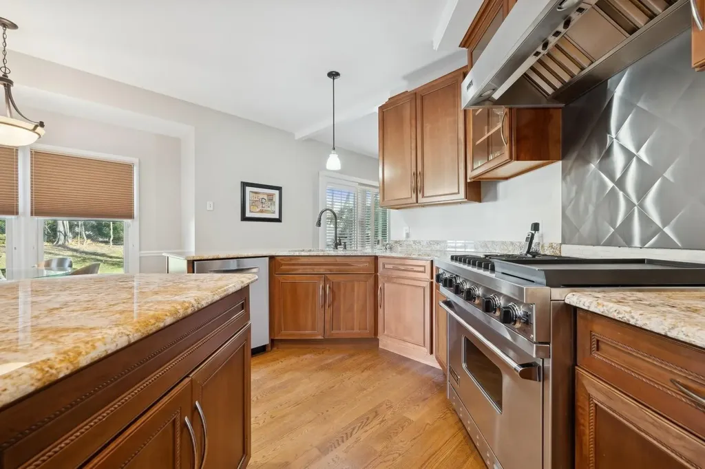 39 Ivy Drive Jericho NY 11753