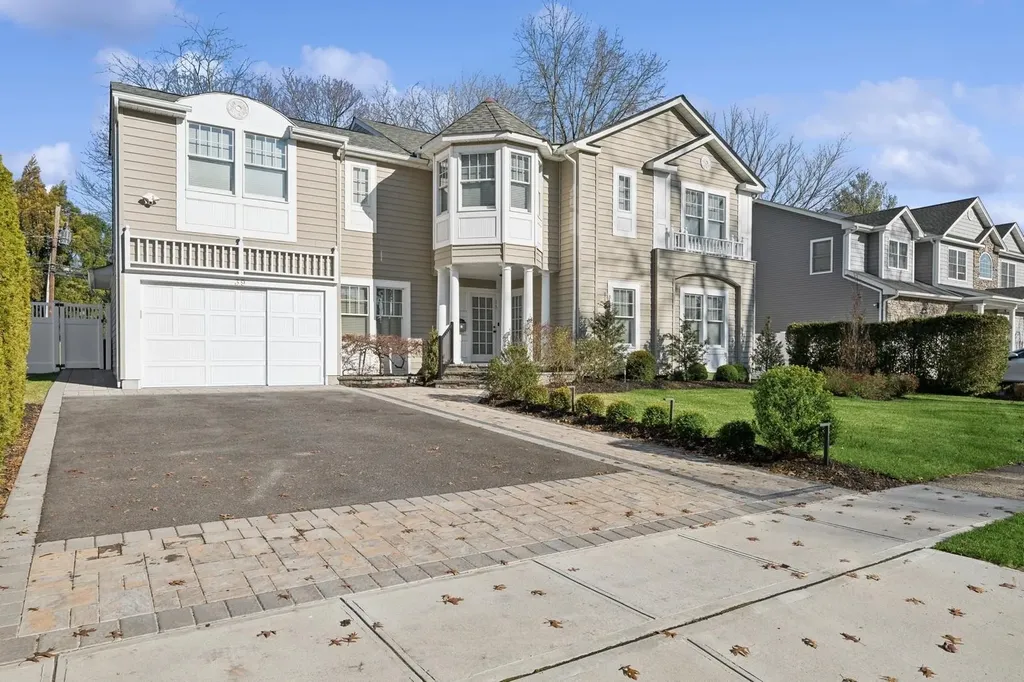 39 Ivy Drive Jericho NY 11753