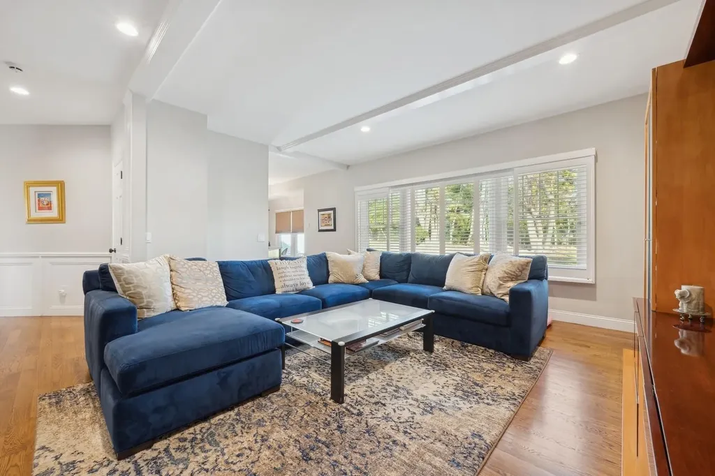 39 Ivy Drive Jericho NY 11753