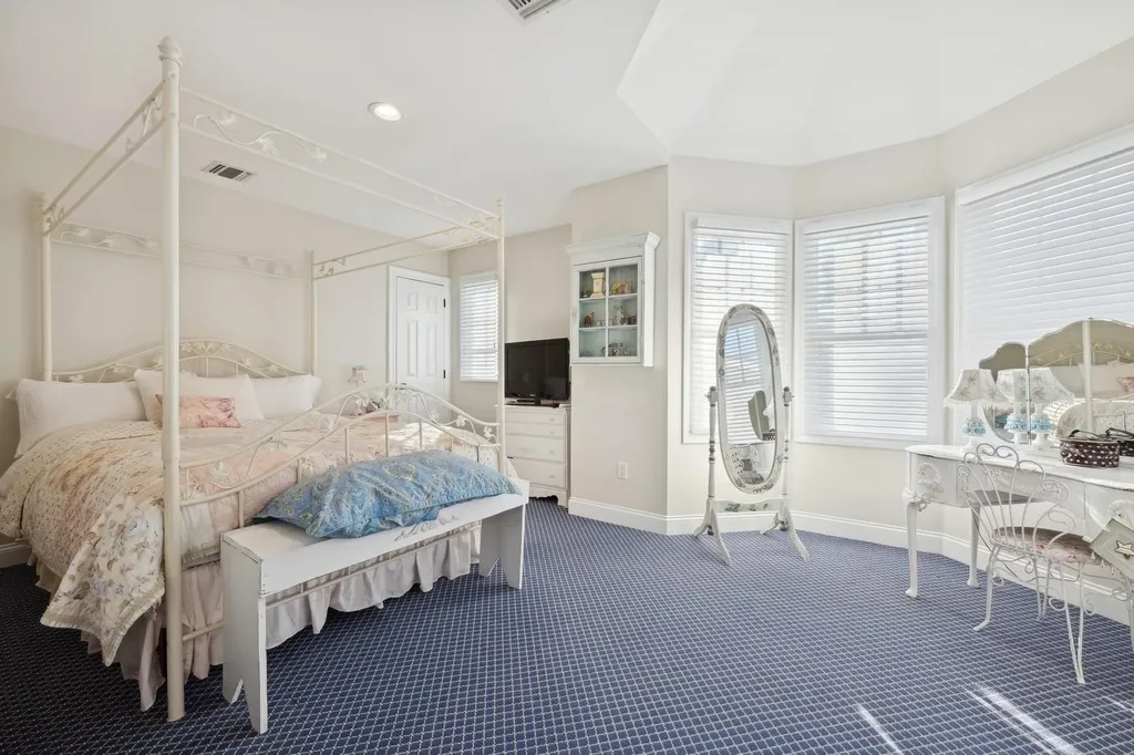 39 Ivy Drive Jericho NY 11753