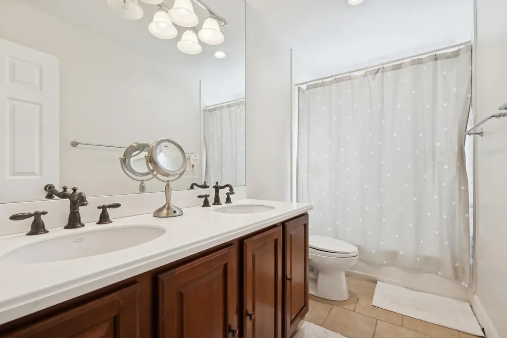 39 Ivy Drive Jericho NY 11753