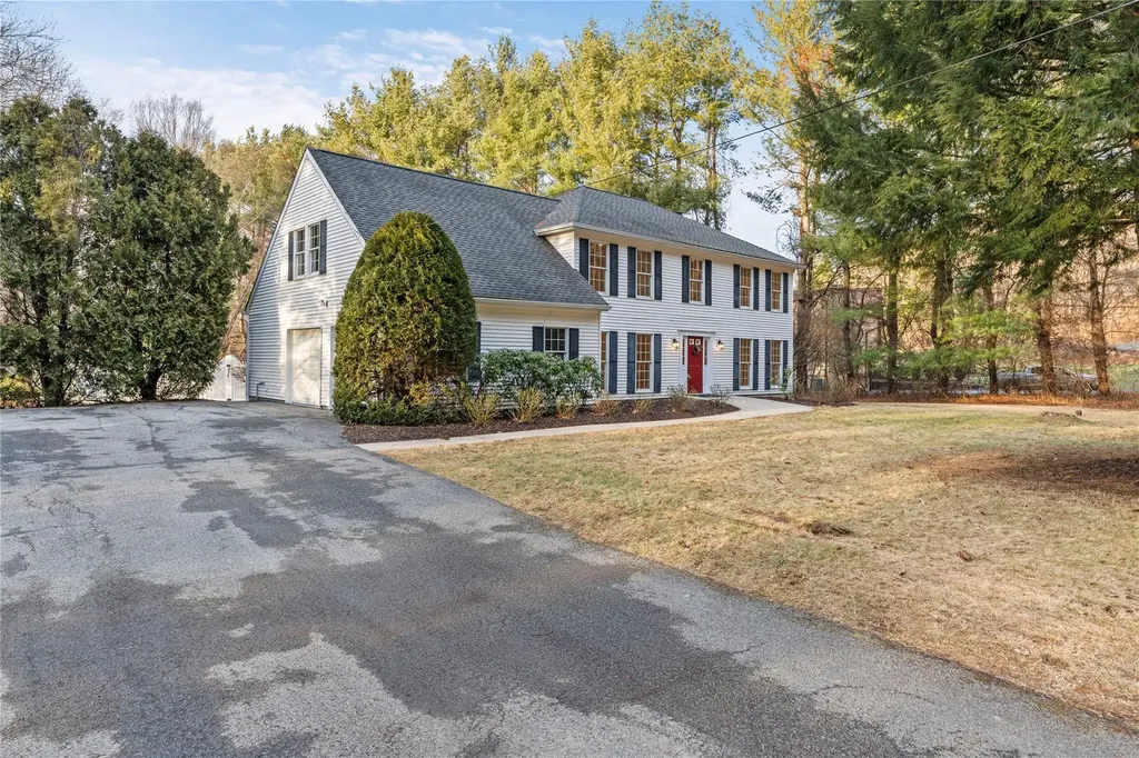 391 Gage Road Brewster NY 10509