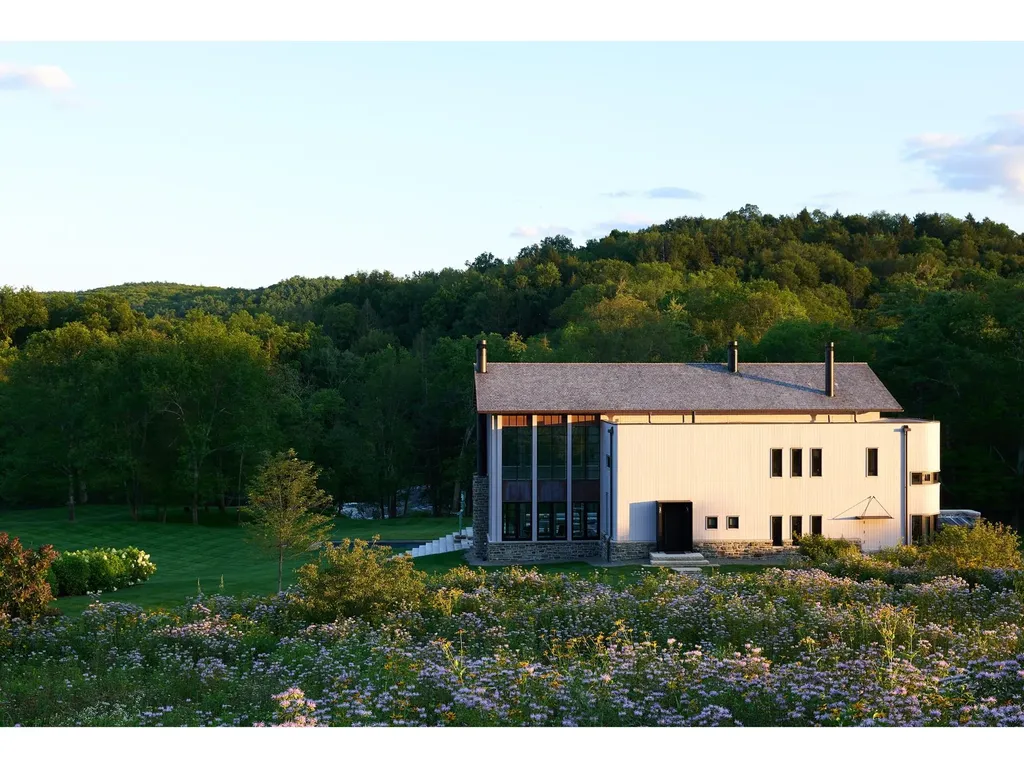 461 Silvernails Road Pine Plains NY 12567