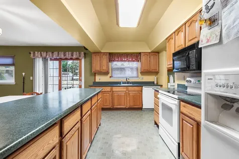 12 Gardenia Road Mount Sinai NY 11766