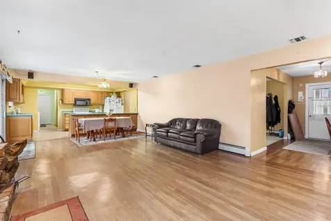 12 Gardenia Road Mount Sinai NY 11766