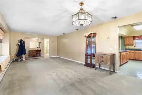 12 Gardenia Road Mount Sinai NY 11766